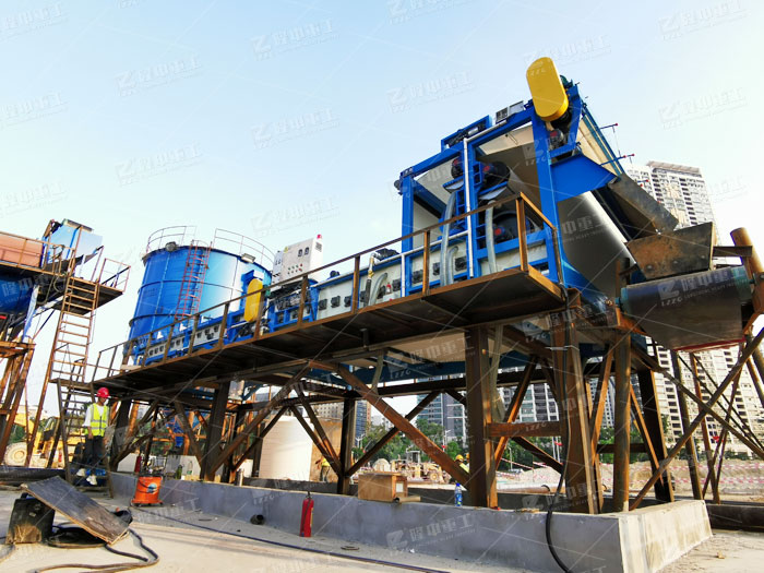 經(jīng)洗沙機(jī)清洗后的沙子可用細(xì)沙回收機(jī)進(jìn)行分離回收