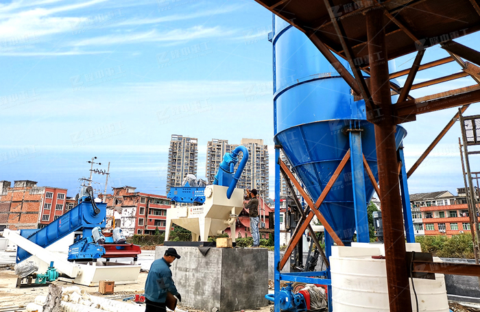 細沙回收機篩網(wǎng)用處很大，在選購時您需注意什么？